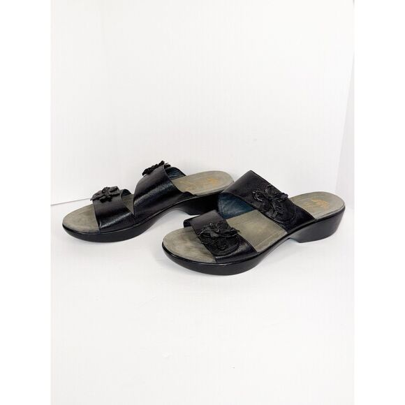 Dansko Donna Sandal Black Leather Comfort Slide Two Strap Low Wedge Floral 40/10 - Picture 1 of 13